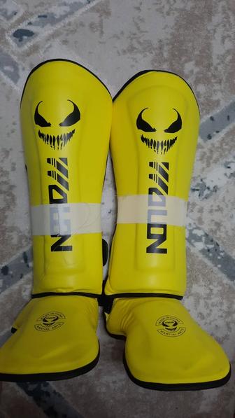 Щиты футбол совершенно новые