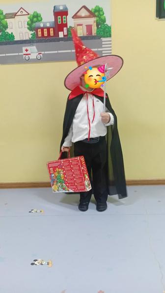 Мантия волшебника и колпак