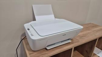 МФУ струйное HP DeskJet 2710 All-in-One.