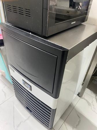 Продам ледогенератор