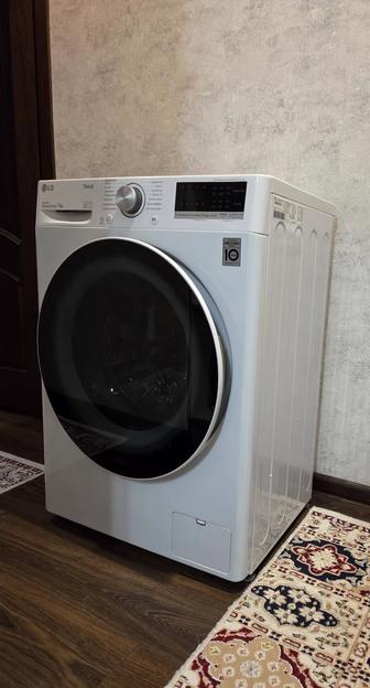 Продам стиральную машину LG