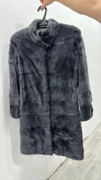 Продам норковую шубу