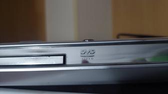 Продам DVD