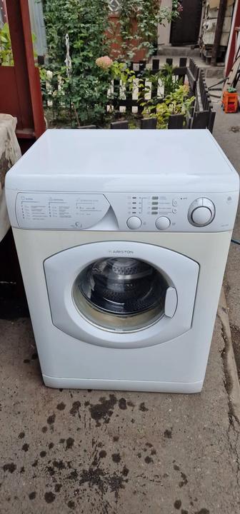 Стиральная машина Ariston AVL 109R надежная помощница для вашего дома!