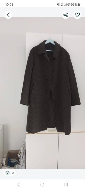 Мужской демисезонный пальто. Новый. Отличное качество