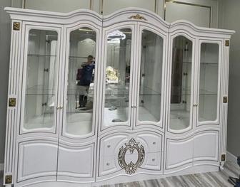 Сервант сатылады алганымызга бір жыл болып калды жақсы жағдайда.