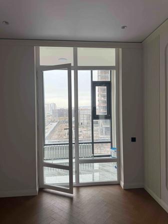 Продам пластиковые перегородки с дверью