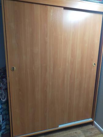 Шкафы и комоды.