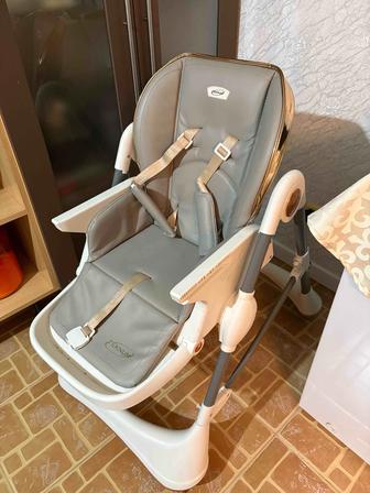 Детский стул для кормления