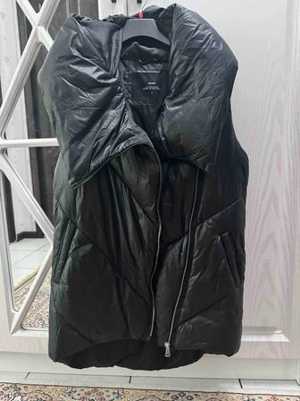 Продам безрукавку, жилетку