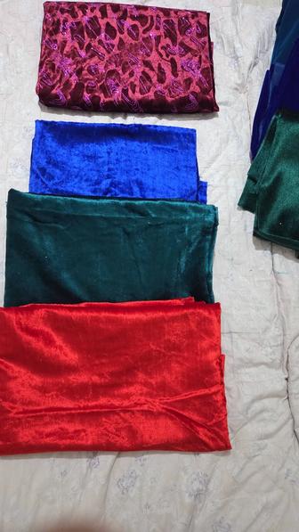 Продам велюр, бархат, ткани отрезы, по 2м. Новые.