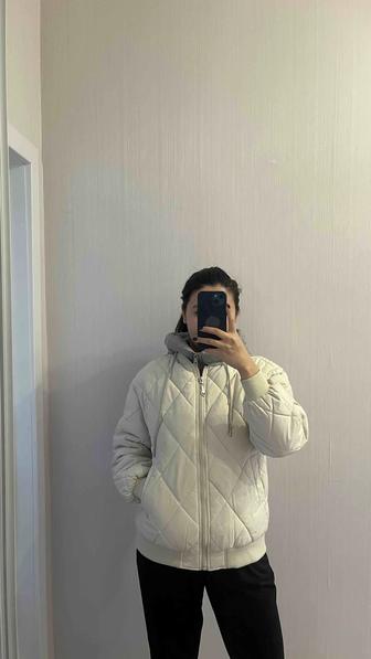 Весення/осенняя куртка