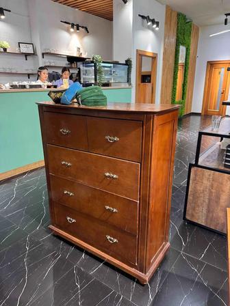 Продам винтажную тумбу