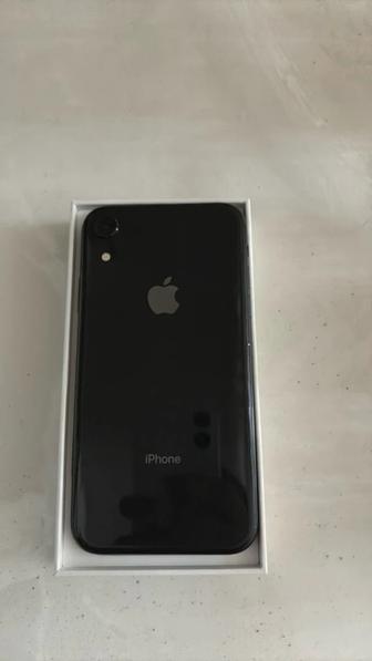 Продам IPhone XR