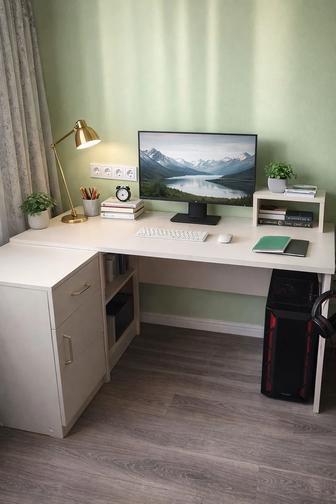 Продам письменный стол