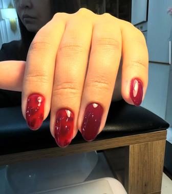 Маникюр на дому