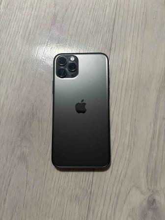 Продаю айфон 11 про