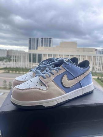 Nike SB Dunk Low Light Blue