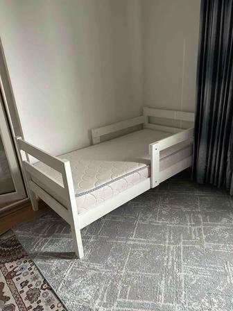 Кровать детская