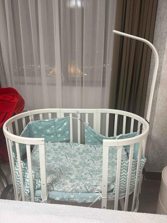 Детская кроватка