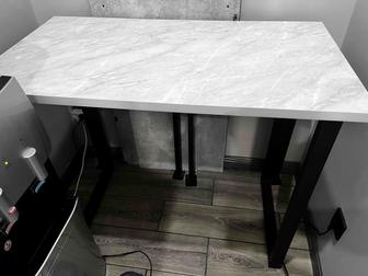 Продам стол