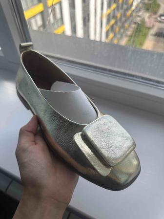 Женские балетки