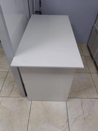 Продам офисный стол