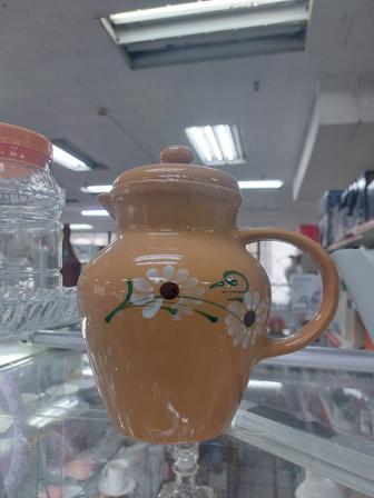 Кувшин керамика 1.7 литра..для молока..Россия