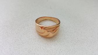Продам золотое кольцо (советское)