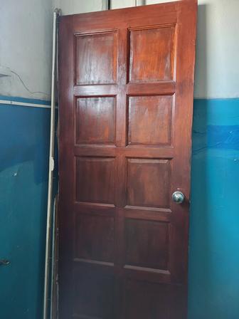 Продается дверь железная