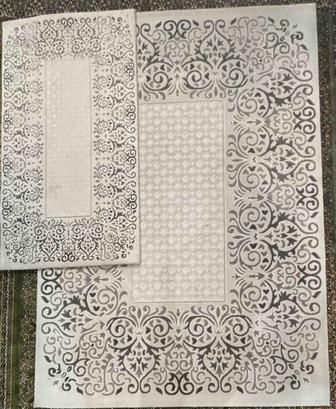 Продам комплект из 2 ковров
