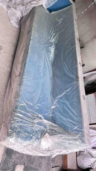 Продам диван для офиса кафе