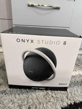 Портативная колонка Harman Kardon Onyx Studio 8 черный