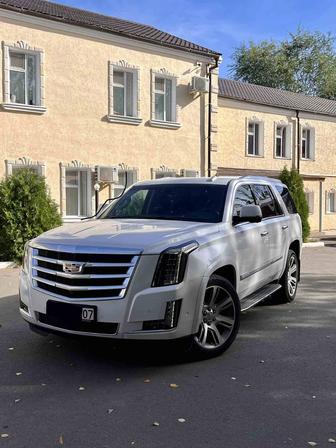 Аренда Cadillac Escalade