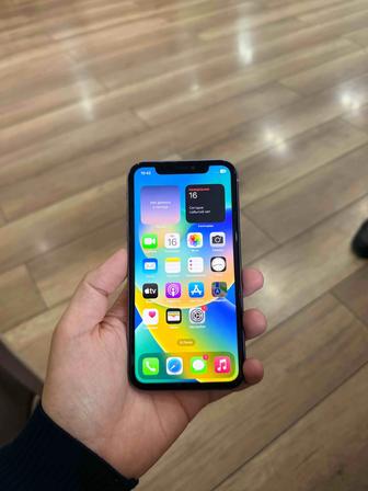 iPhone 11/64Gb - В отличном состоянии