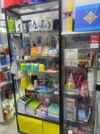 Продам витрину