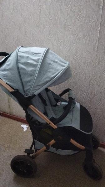 Продам детскую коляску