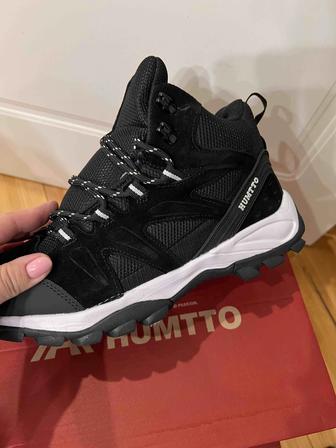 Зимние ботинки