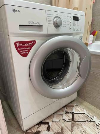 Продам стиральную машинку