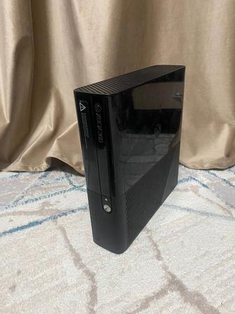 Продам XBOX360e