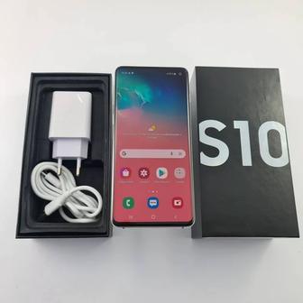Samsung S10/128gb ОЗУ-8гб Оригинал продам.Состояние идеал без минусов