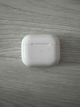 Кейс оригинал AirPods 3