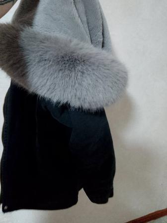 Продам зимнюю куртку с натуральным мехом