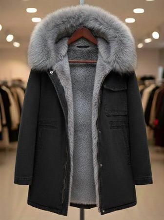 Продам зимнюю куртку с натуральным мехом