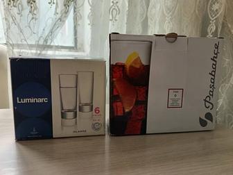 Стақандар текила және шырын ішетін. Түркия.