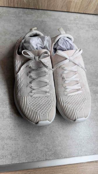 Skechers кросы