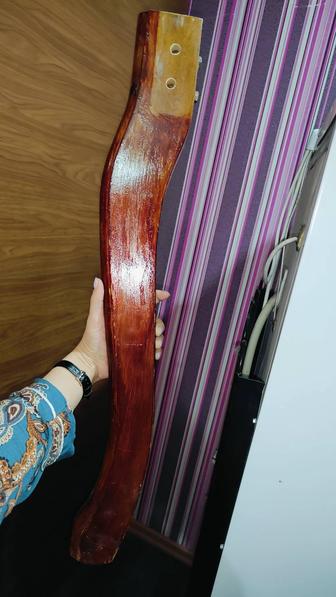 Продам стол для гостиной