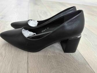 Продам новые женские туфли