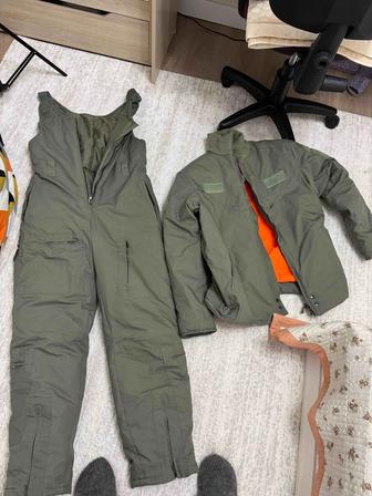 Зимняя куртка с брюками