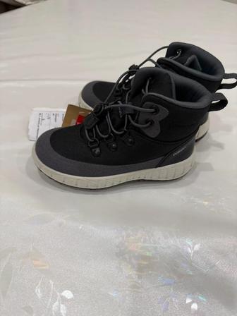 Демисезонные ботинки